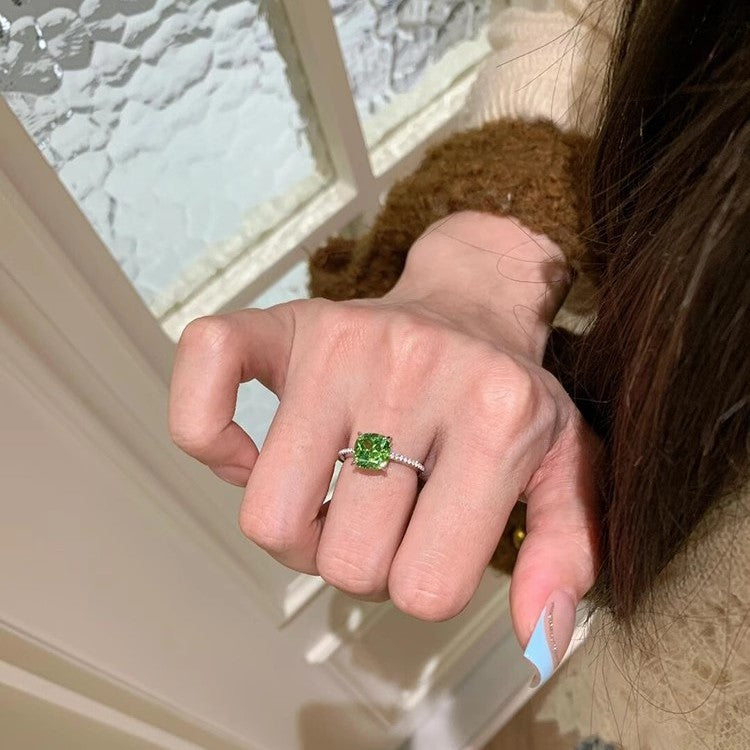 Ancient-style Square Open-ring Green Diamond Ring For The Index Finger